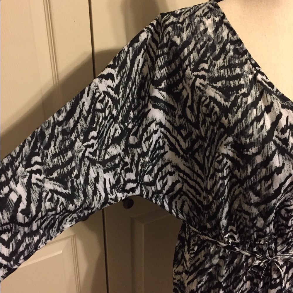 Kardashian Kollection Dress. Size Large Nwot View 2